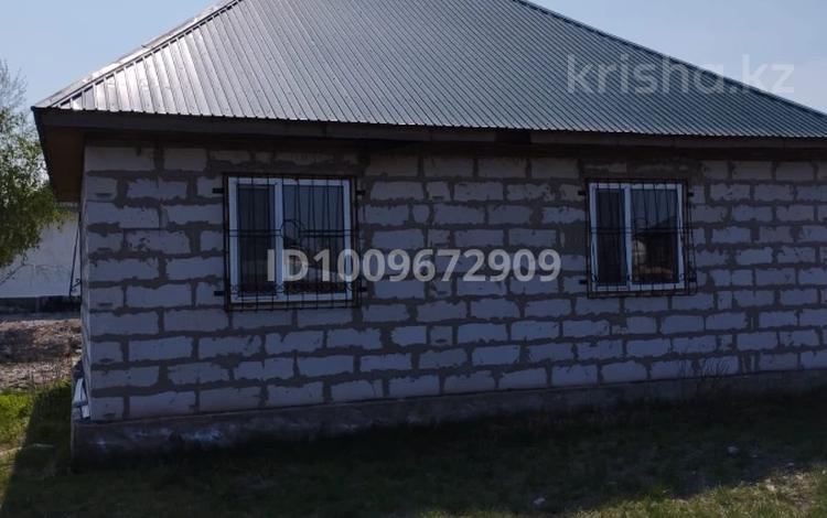 Дача · 2 комнаты · 72 м² · 10 сот., Оранжевая 5 за 6.2 млн ₸ в Астане, р-н Байконур — фото 2