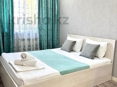 2-бөлмелі пәтер · 60 м² · 2/5 қабат, Бейбитшилик 6 а — Тауке хана, бағасы: 15 000 〒 в Шымкенте