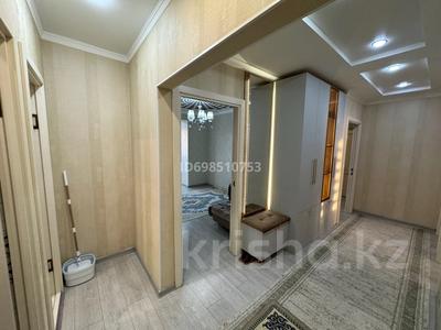 4-бөлмелі пәтер · 90 м² · 4/5 қабат, 26-й мкр 32, бағасы: 30 млн 〒 в Актау, 26-й мкр