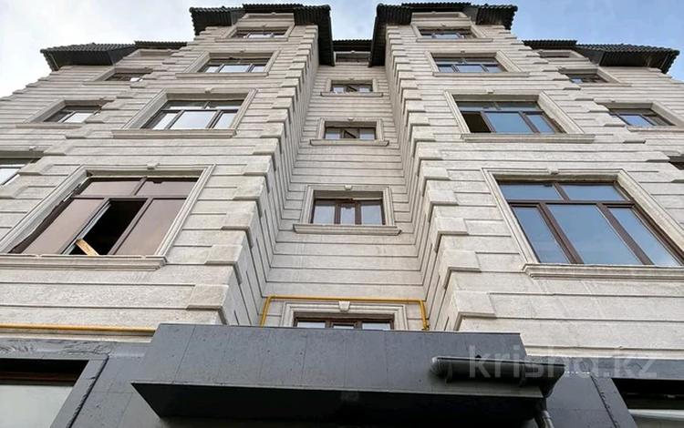 3-комнатная квартира · 106.7 м² · 2/6 этаж, 13 микр 6 за 30 млн ₸ в Таразе — фото 2