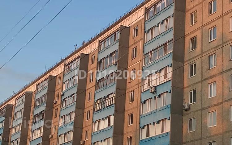 3-бөлмелі пәтер · 68 м² · 8/10 қабат, 1-й микрорайон, каирбекова 336, бағасы: 31 млн ₸ в Костанае — фото 2