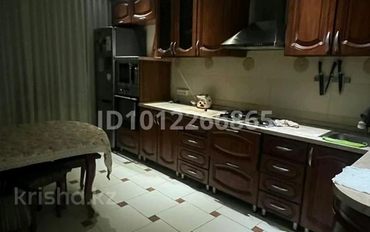 4-комнатная квартира · 108 м² · 2/5 этаж, Ж.Чайжунусова 129 — Район Акимата , напротив кафе" Станбул пикник" за 500 000 〒 в Семее — фото 6