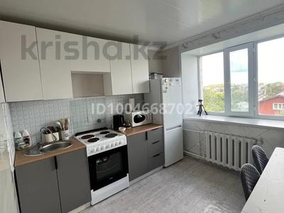 2-комнатная квартира · 57.5 м² · 5/5 этаж, мкр Юго-Восток, Кирпичная 8 23 за 17 млн ₸ в Караганде, Казыбек би р-н