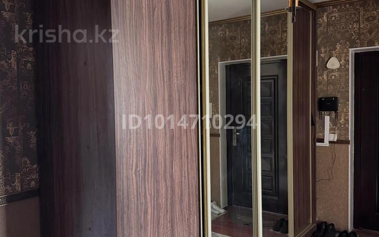 3-бөлмелі пәтер · 87 м² · 4/5 қабат, Жеті қазына ш/а., мкр Жеты казына, бағасы: 27 млн ₸ в Атырау, мкр Жети Казына — фото 2