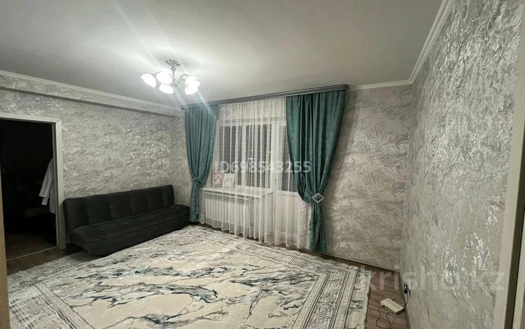 2-бөлмелі пәтер · 50 м² · 2/5 қабат, Карасай батыр 40 2 — Школа, садик ,супермаркет,больница ,аптека все есть, бағасы: 23 млн 〒 в Талгаре — фото 2