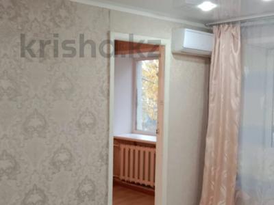 2-бөлмелі пәтер · 43 м² · 2/4 қабат, Н. Назарбаева 100, бағасы: 10.8 млн ₸ в Уральске