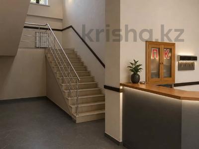 Кеңселер, кабинеттер және жұмыс орындары · 569.1 м², бағасы: ~ 5.7 млн ₸ в Астане, Есильский р-н