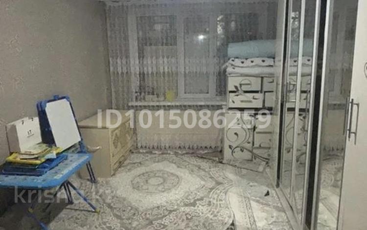 1-бөлмелі пәтер · 30 м² · 1/5 қабат, Самал ш/а. 40, бағасы: 9.5 млн ₸ в Таразе, мкр Самал — фото 2