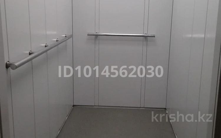 2-комнатная квартира · 64 м² · 9/9 этаж, Карагайлы 81 за 120 000 ₸ в Семее — фото 2