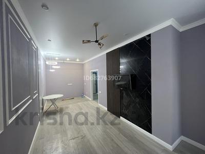 2-комнатная квартира · 44 м² · 1/10 этаж, Микрорайон Байкена Ашимова 21А за 27 млн ₸ в Караганде
