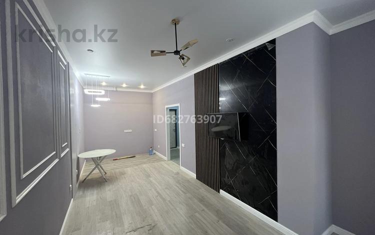 2-комнатная квартира · 44 м² · 1/10 этаж, Микрорайон Байкена Ашимова 21А за 27 млн ₸ в Караганде — фото 2