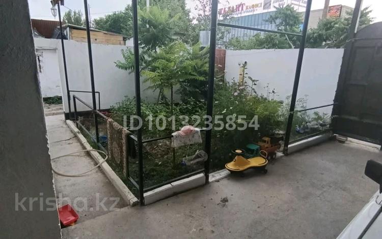 Часть дома · 7 комнат · 865 м² · , Ауезова 35 2 — Возле ресторана Талант балык вдоль дороги можно под бизнес за 25 млн ₸ в Сарыкемере — фото 2