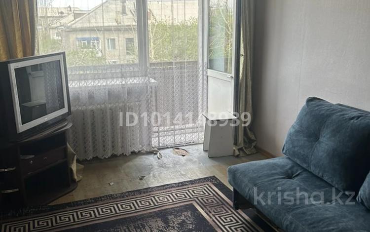 1-комнатная квартира · 32 м² · 4/4 этаж, 72 квартал 23 — Кабанбай батыра за 115 000 ₸ в Семее — фото 2