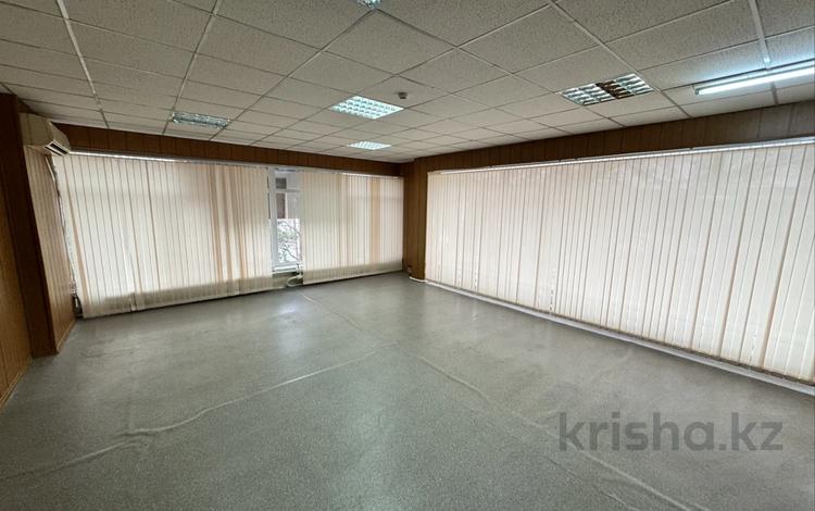Еркін, кеңселер · 46 м², бағасы: 92 000 ₸ в Караганде, Казыбек би р-н — фото 2