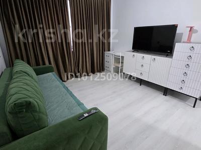 2-бөлмелі пәтер · 65 м² · 1/10 қабат, мкр Центральный, Абая 26, 26/1, 26/2, 26/3, бағасы: 35 млн ₸ в Атырау