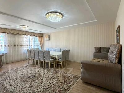 3-комнатная квартира · 120 м² · 3/7 этаж, мкр. Алтын орда, Алия Молдагуловой за 40.9 млн ₸ в Актобе