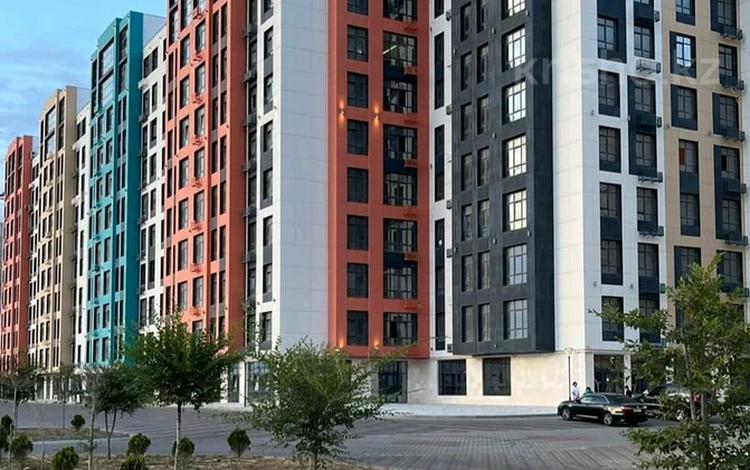 5-комнатная квартира, 169 м², 2/10 этаж, 18А мкр 3 за 70 млн 〒 в Актау, 18А мкр — фото 2