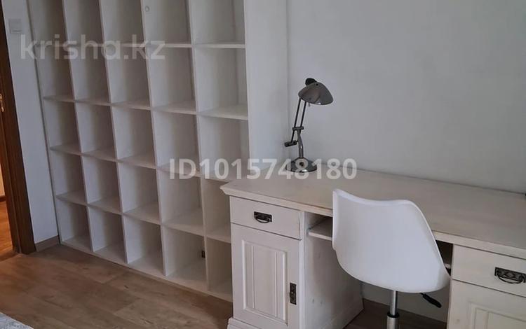 2-бөлмелі пәтер · 49 м² · 3/5 қабат, Самал-1 ш/а. 9 — Dostyk Plaza, бағасы: 400 000 ₸ в Алматы, Медеуский р-н — фото 2