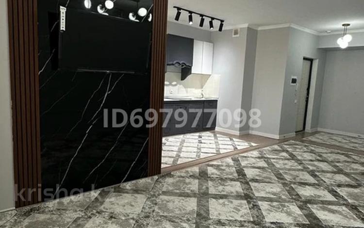 2-бөлмелі пәтер · 82 м² · 5/12 қабат, 160квартал 19 — Рядом Туран молл,Ниш,Акимат,конгресс холл,супермаркет,аптека,магазин!!!, бағасы: 15 000 ₸ в Туркестане — фото 12