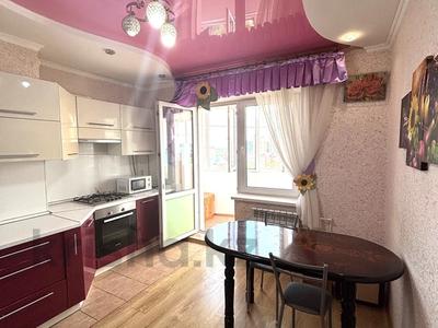 2-комнатная квартира · 76.2 м² · 6/9 этаж, мкр Кадыра Мырза-Али за 27.5 млн ₸ в Уральске