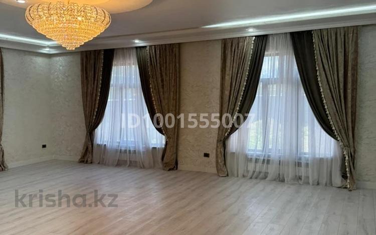 Отдельный дом · 5 комнат · 350 м² · 8 сот., Квартал за 70 млн 〒 в Аскара Токпанова (Казцик) — фото 2