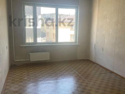 3-бөлмелі пәтер · 62 м² · 3/5 қабат, самал, бағасы: 16.5 млн ₸ в Талдыкоргане, мкр Самал
