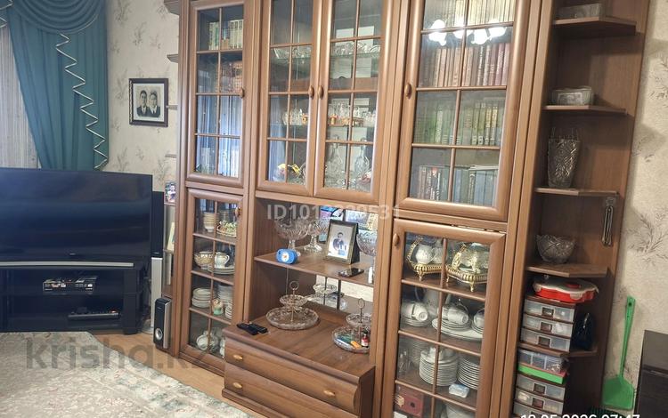 3-комнатная квартира · 70 м² · 4/5 этаж, Спортивная 4 — За магазином "ОЛЬГА'' за 34 млн ₸ в  — фото 2