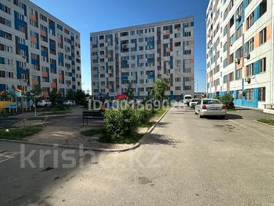 Пәтерлер в Алматы: 2-бөлмелі пәтер · 57 м² · 3/9 қабат · ай сайын, мкр Шугыла, Райымбека 590/1 — Пр. Алатау - Райымбек батыра, бағасы: 230 000 〒 2-бөлмелі пәтер · 57 м² · 3/9 қабат · ай сайын, мкр Шугыла, Райымбека 590/1 — Пр. Алатау - Райымбек батыра, бағасы: 230 000 〒 в Алматы, Наурызбайский р-н