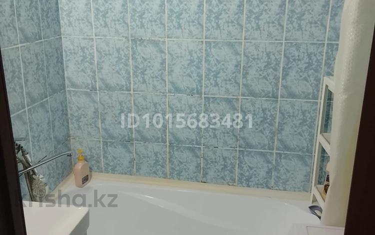 2-комнатная квартира · 56 м² · 1/5 этаж, Дастенова 28 за 150 000 ₸ в Семее — фото 2