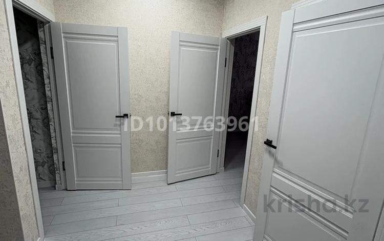 4-бөлмелі пәтер · 103 м² · 5/11 қабат, 16-ш/а. 44, бағасы: 43 млн ₸ в Актау, 16-й мкр  — фото 2
