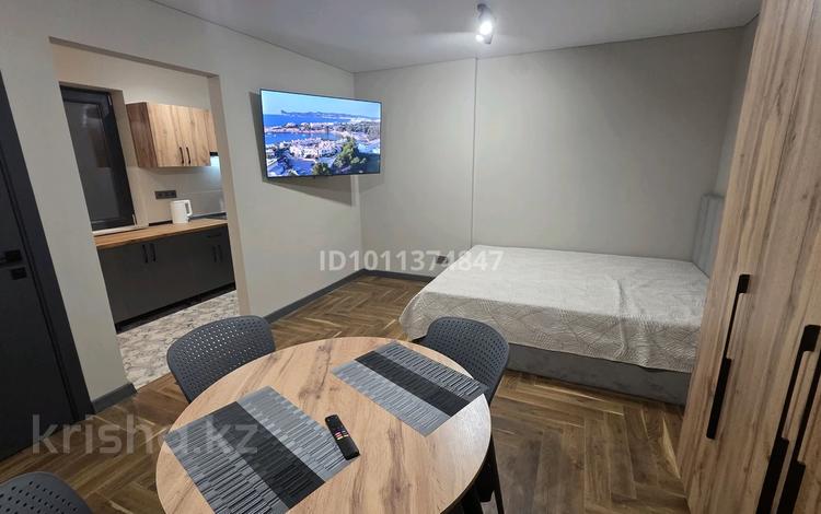 1-комнатная квартира · 25 м² · 1/2 этаж, Тлендиева 214 — Тлендиева малая Абая за 200 000 〒 в Алматы, Алмалинский р-н — фото 2