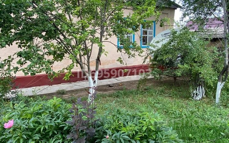 Отдельный дом · 3 комнаты · 36.5 м² · 8 сот., Қоржайлау 7 — Станция за 9 млн 〒 в Мерке — фото 2
