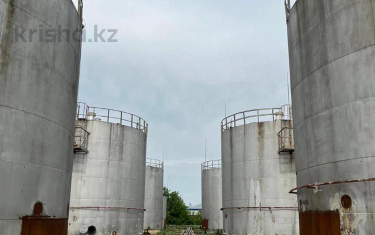 Өнеркәсіптік база · 5 га, Нефтебаза 10, бағасы: 790 млн ₸ в Бадамше — фото 17