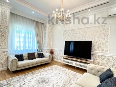 4-бөлмелі пәтер · 210 м² · 7/8 қабат, Кабанбай Батыра 13, бағасы: 129 млн ₸ в Астане, Нура р-н