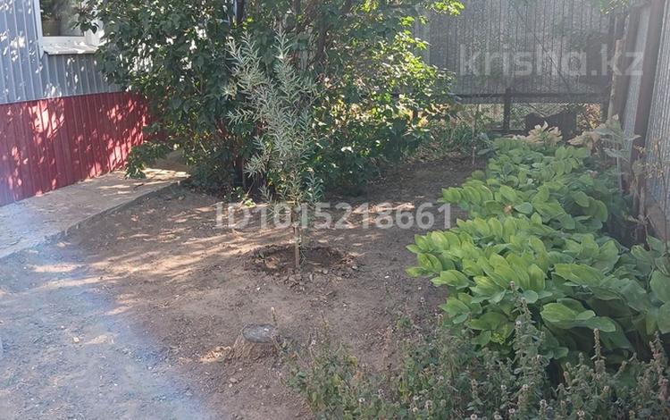 Отдельный дом · 4 комнаты · 65 м² · 5 сот., Егизбаева — Покатилова за 120 000 ₸ в Уральске — фото 2