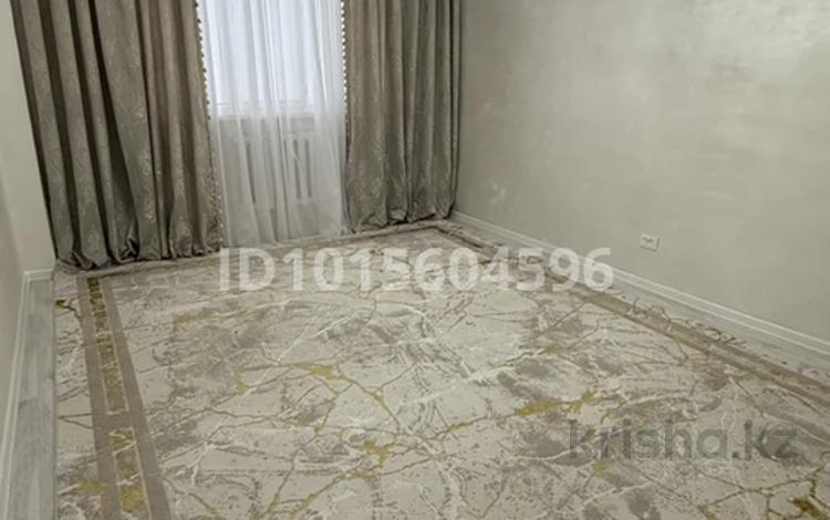 3-комнатная квартира · 70 м² · 5/5 этаж, мкр Нурсая за 250 000 ₸ в Атырау — фото 2