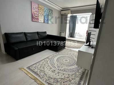 3-бөлмелі пәтер · 58 м² · 2/3 қабат, Б.Момышулы 9а, бағасы: 26 млн ₸ в Шымкенте, Аль-Фарабийский р-н