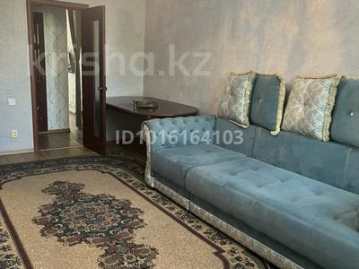 2-комнатная квартира · 48 м² · 3/5 этаж, Майкудук, 19й микрорайон 50 за 150 000 ₸ в Караганде, Алихана Бокейханова р-н