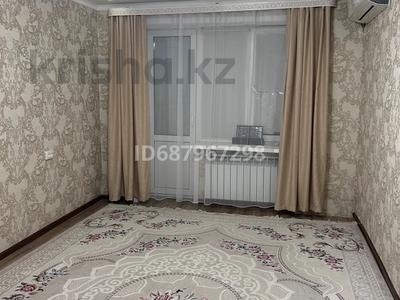 2-комнатная квартира · 65 м² · 2/5 этаж, Авангард 3 мкр 35 за 180 000 〒 в Атырау, мкр Авангард-3