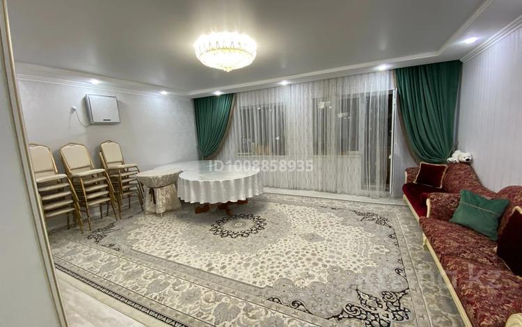 4-комнатная квартира · 100.8 м² · 3/3 этаж, Булкышева за 37 млн ₸ в Сатпаев — фото 5