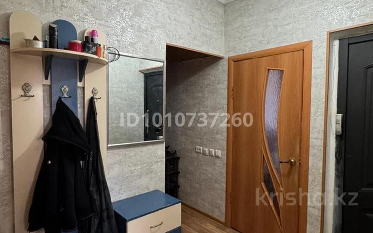 3-комнатная квартира · 66.1 м² · 3/5 этаж, Мкр Водник-3 92 за 32 млн ₸ в Боралдае (Бурундай), мкр Водник-3 — фото 2