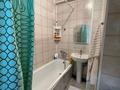 2-бөлмелі пәтер · 65 м² · 3/9 қабат, мкр. Зачаганск пгт 108\6, бағасы: 160 000 ₸ в Уральске — фото 12