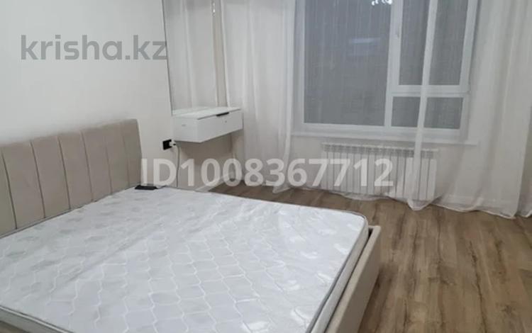 1-комнатная квартира · 43 м² · 4/7 этаж, Райымбек батыра 169 за 200 000 ₸ в  — фото 2