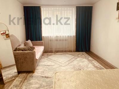 1-комнатная квартира · 41 м² · 3/5 этаж, Майкудук, мкр Голубые пруды за 21 млн ₸ в Караганде, Алихана Бокейханова р-н