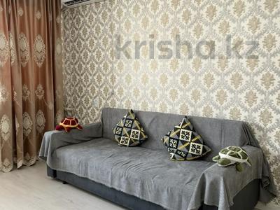 2-комнатная квартира · 47 м² · 5/5 этаж, мкр Центральный, М.Утемисова 118 Г за 10 000 ₸ в Атырау