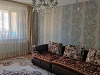 2-комнатная квартира, 70 м², 3/5 этаж, 6 мкр 9/1 — Абая за 17.5 млн 〒 в Сатпаев