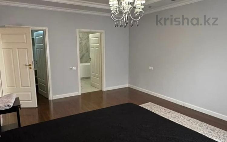 3-бөлмелі пәтер · 140 м² · 5/7 қабат, Мкр. Мирас 157, бағасы: 150 млн ₸ в Алматы, Бостандыкский р-н — фото 2