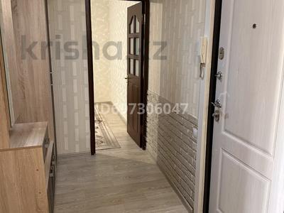 2-комнатная квартира · 57 м² · 4/5 этаж, мкр Аксай-4 77 за 270 000 ₸ в Алматы, Ауэзовский р-н