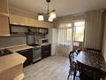 2-комнатная квартира · 57 м² · 4/5 этаж, мкр Аксай-4 77 за 270 000 ₸ в Алматы, Ауэзовский р-н — фото 3