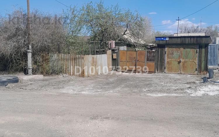 Жеке үй · 3 бөлме · 50 м² · 6 сот., Наурыз 16, бағасы: 15 млн ₸ в Балхаше — фото 6